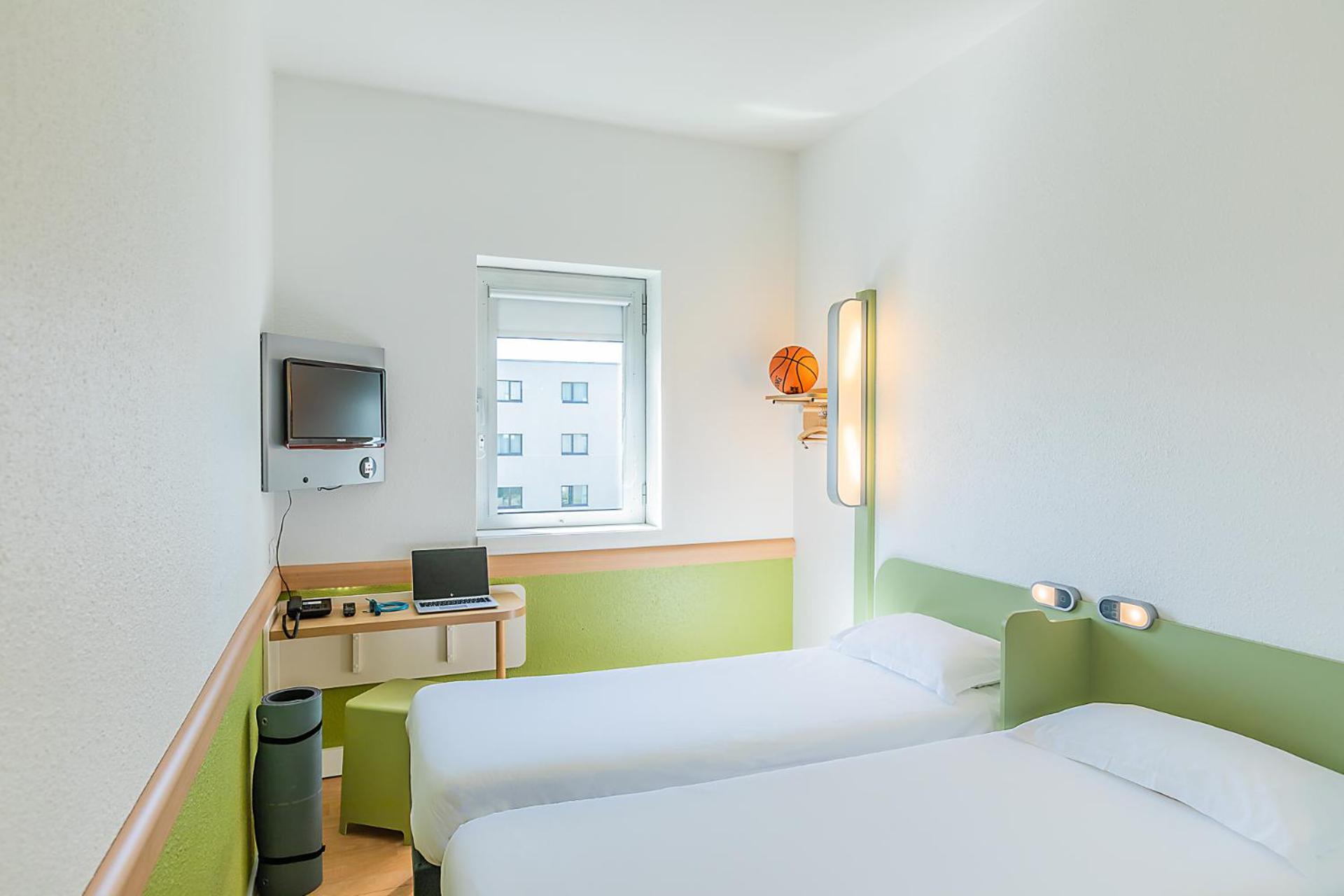 Hotel Ibis Budget Porto Gaia Vila Nova de Gaia Exterior foto